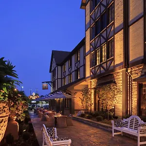 **** Inn The Cheshire United States